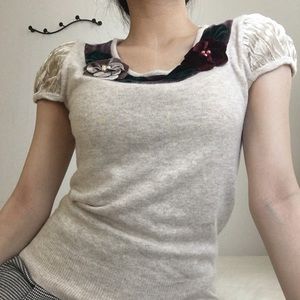 SOLD! 2/$20 Vintage short sleeves knit top